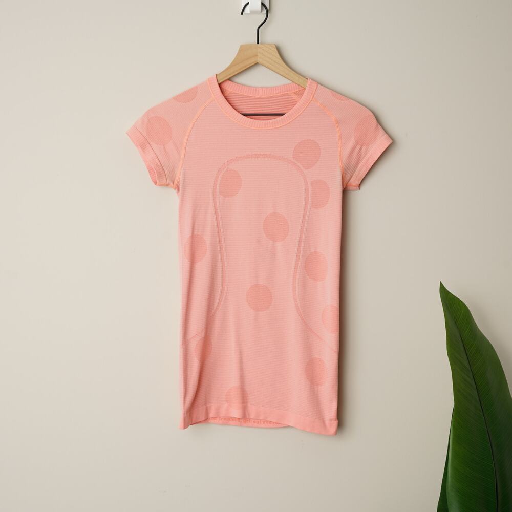 Lululemon Run: Swiftly Tech Short Sleeve in Pop Orange Polka Dot Running Active - Picture 3 of 10
